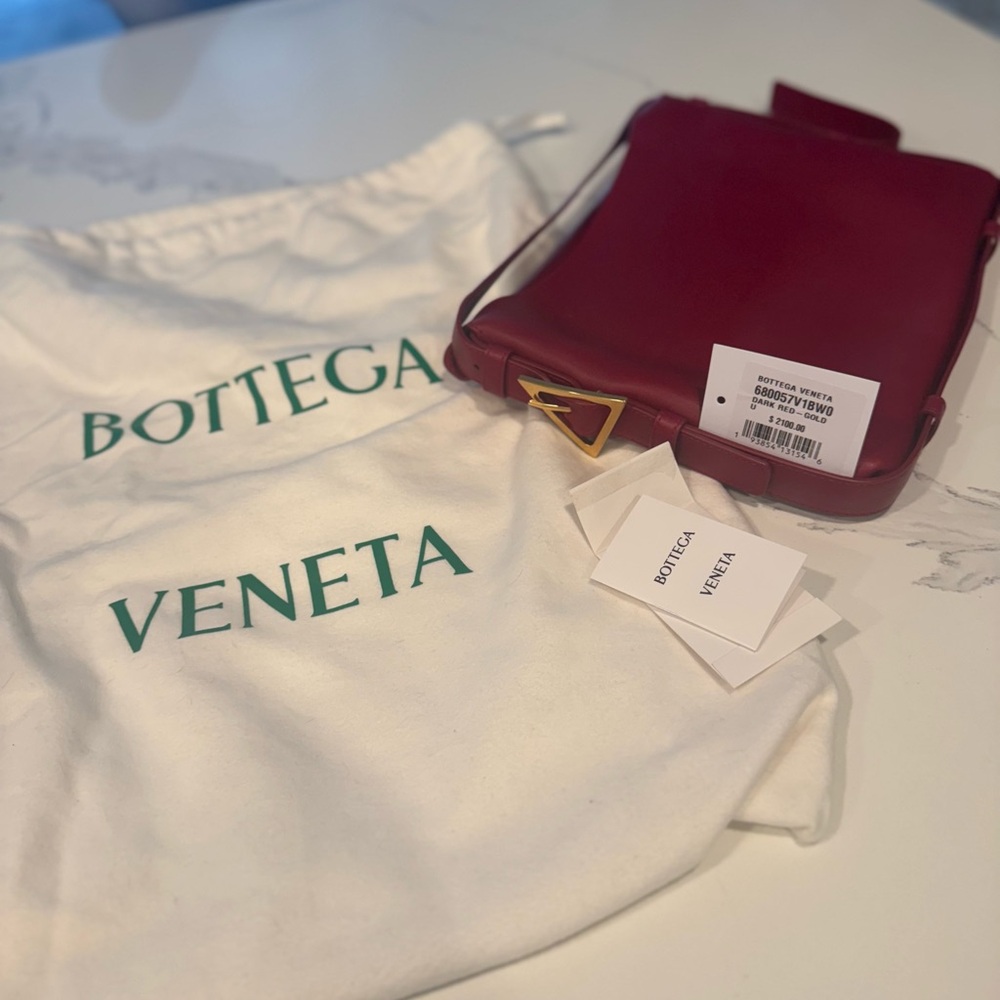 Bottega Veneta Authentic Small Cradle Leather Shoulder Handbag Dark Red NWT - Picture 9 of 13